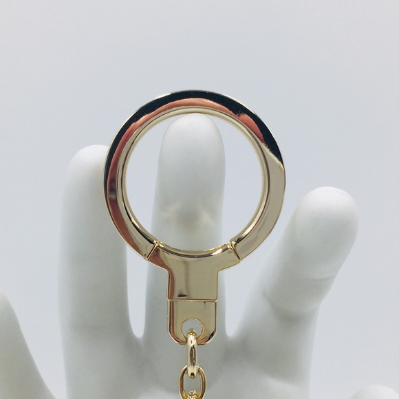 ‼️SOLD‼️ Kate Spade Queen Bee Pom Pom Key Fob Bag Charm - Picture 7 of 8